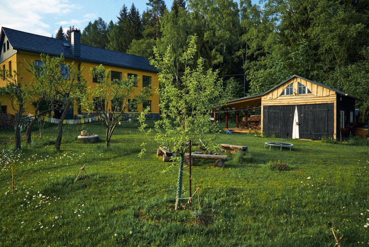 Blickinsfreie - Cabin Villa Schoeneck  Bagian luar foto